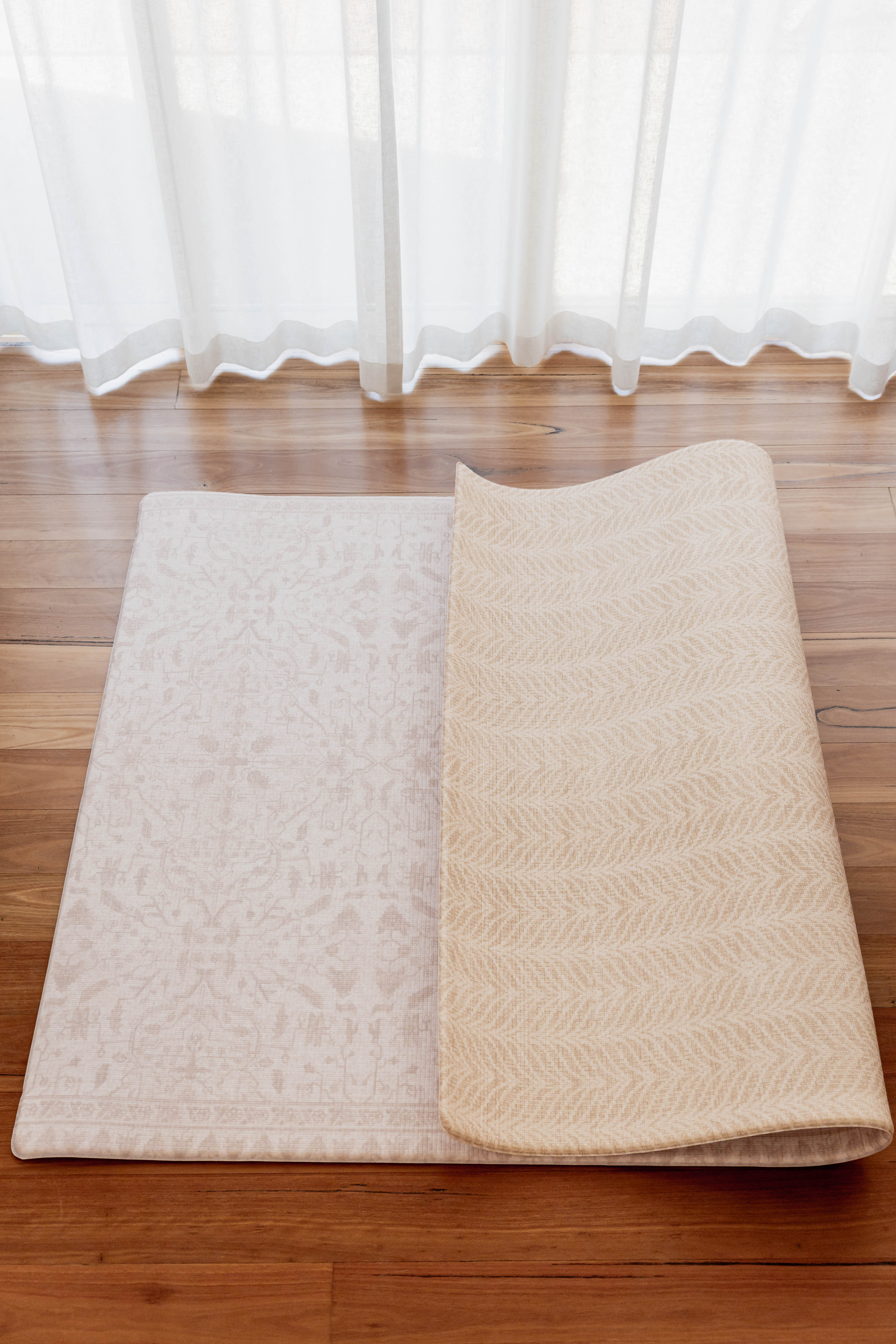 LARGE: Herringbone / Vintage Fade - Warm Neutral