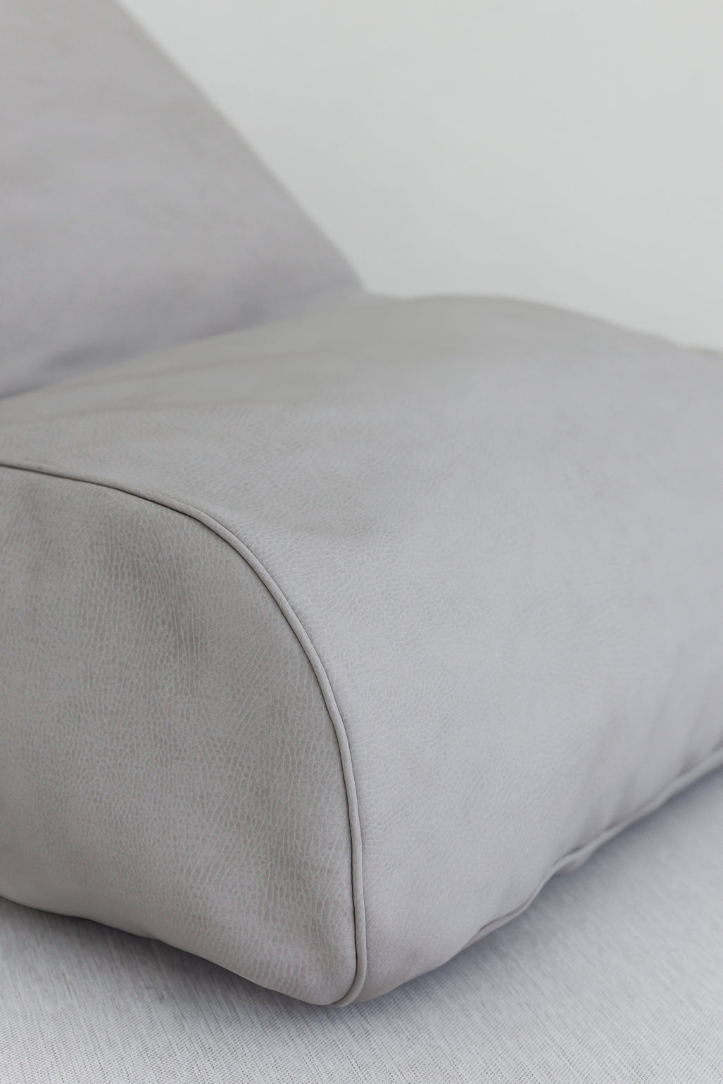 Luxe Mini Lounger - Cloud