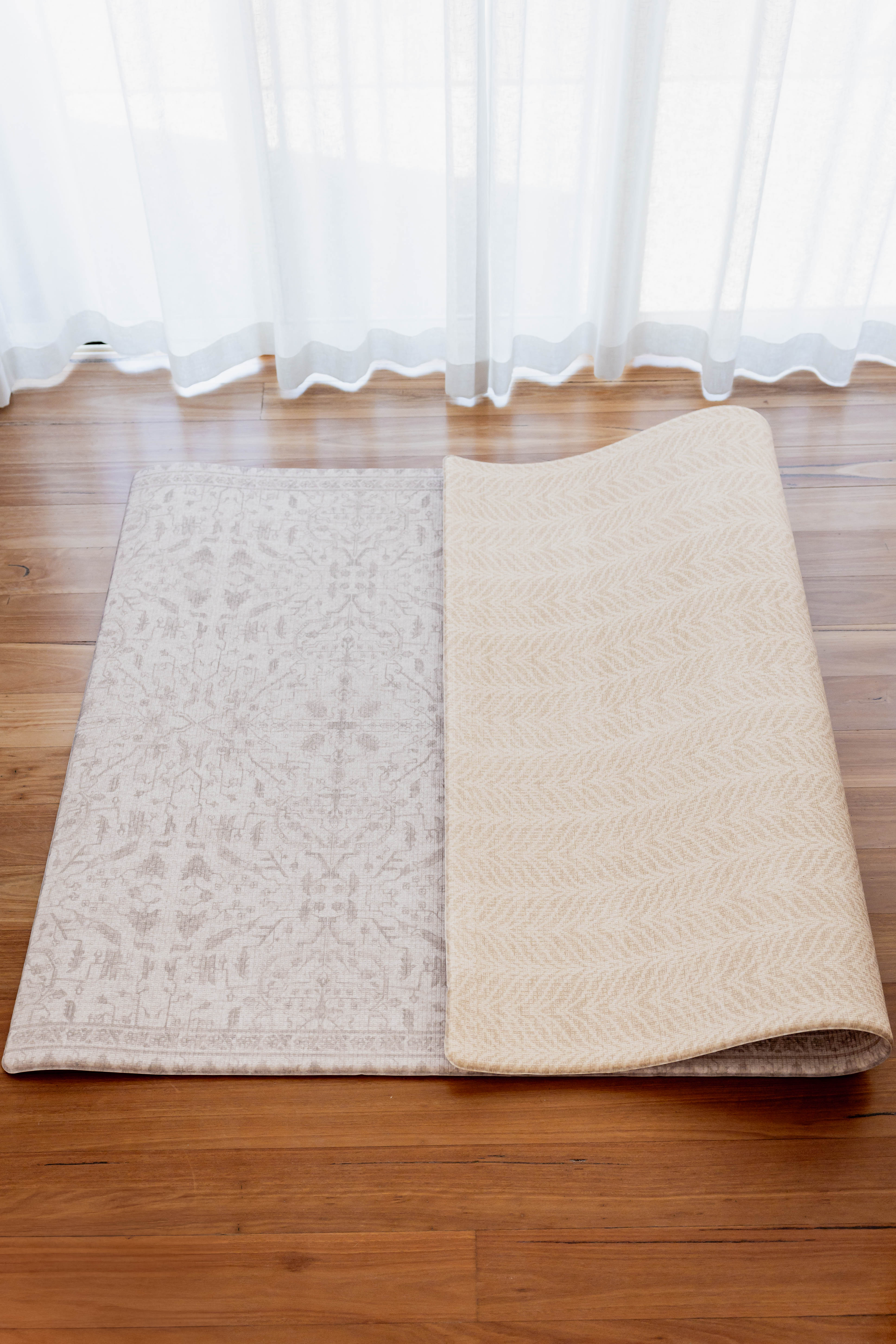 LARGE: Herringbone / Vintage Fade - Taupe