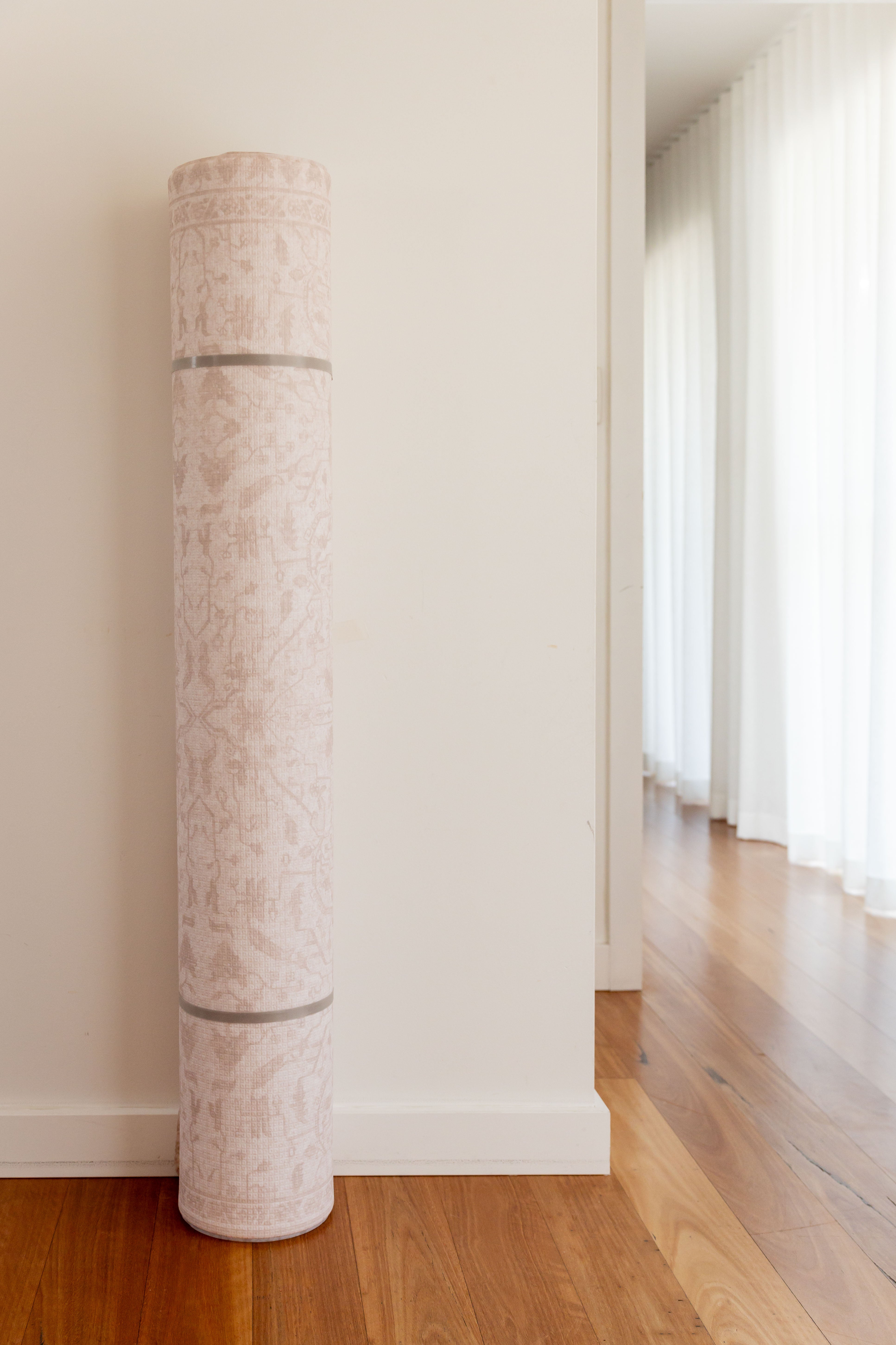 LARGE: Herringbone / Vintage Fade - Warm Neutral