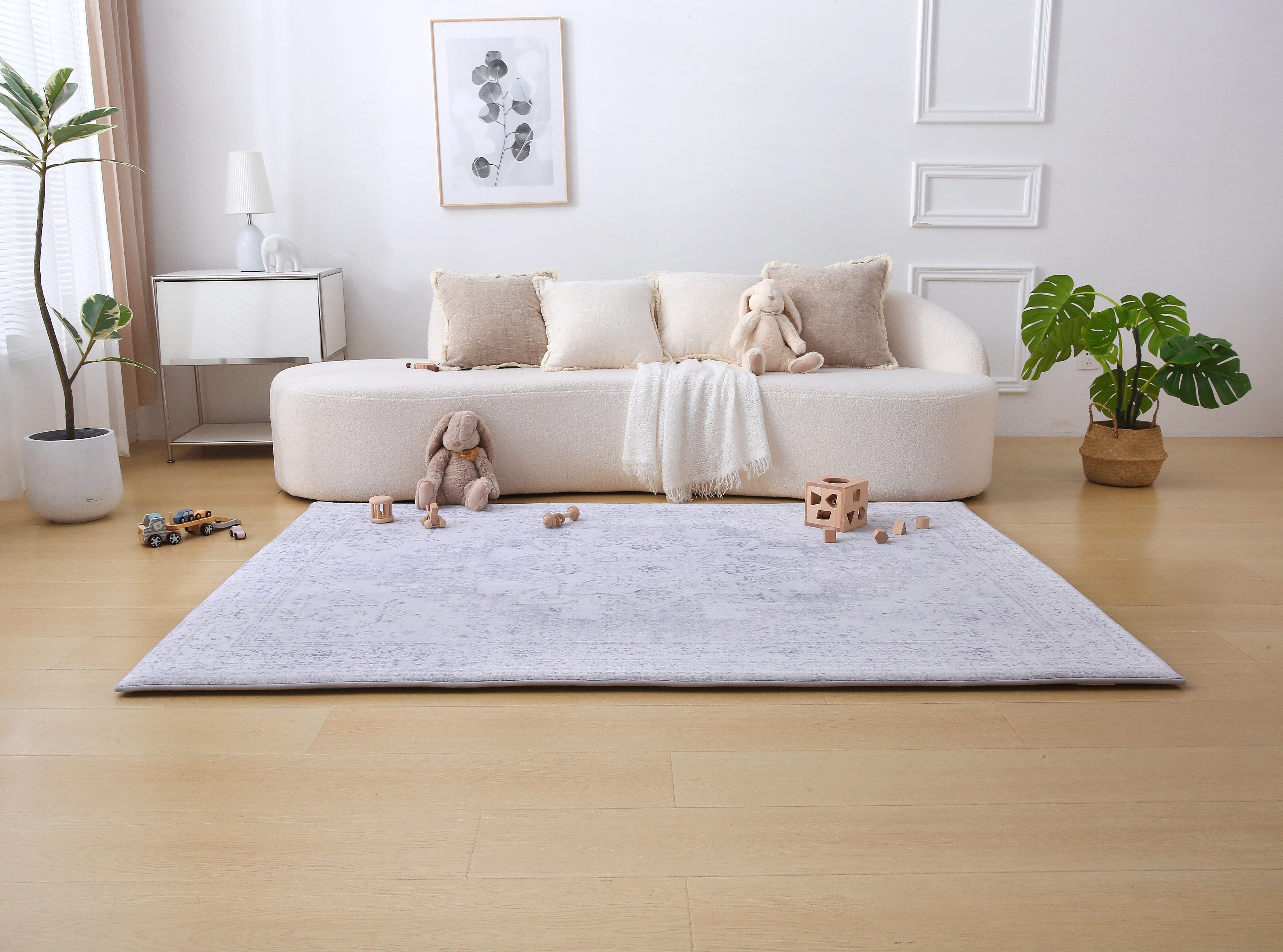 Plush Play Mat - Persian Vintage Grey