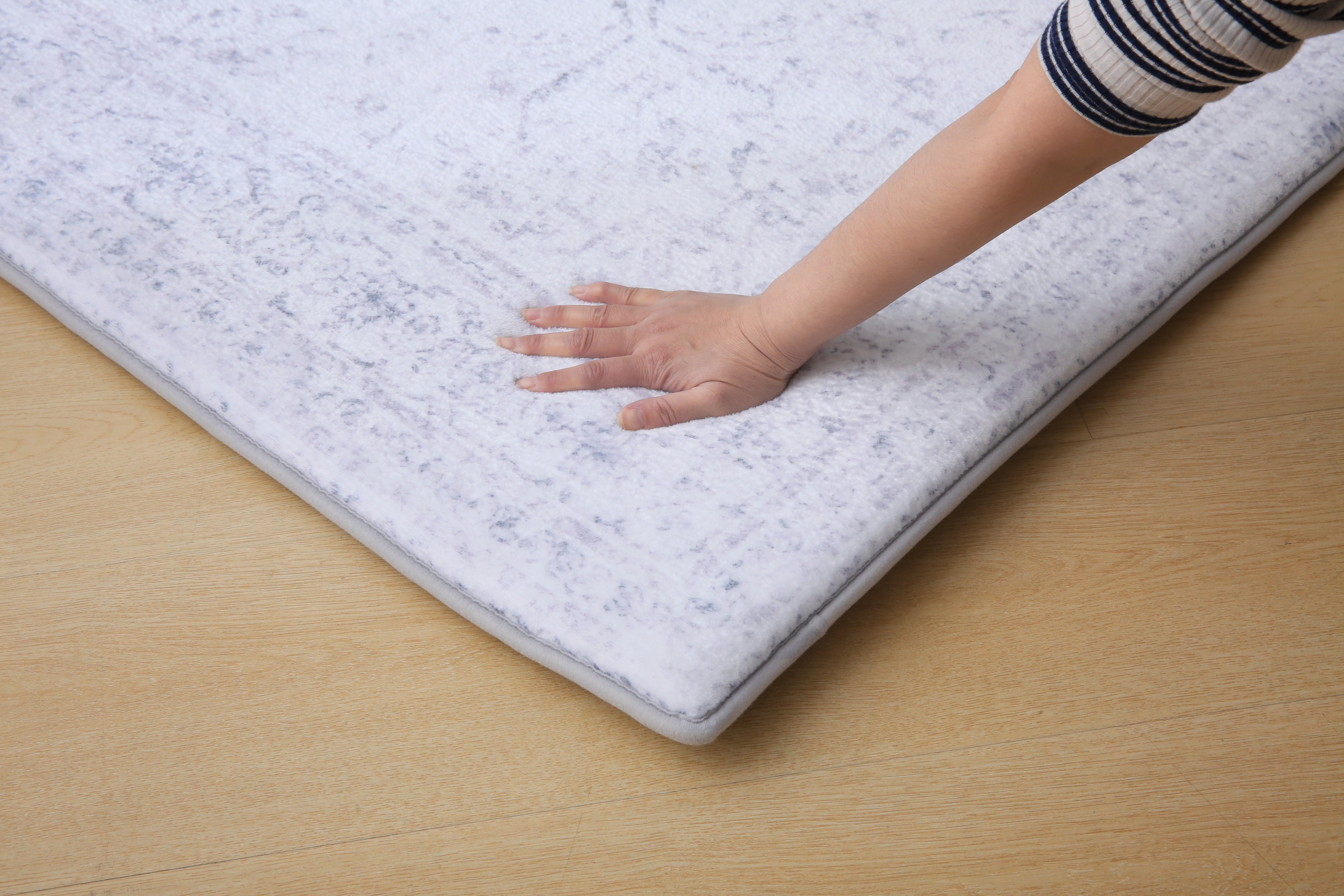 Plush Play Mat - Persian Vintage Grey