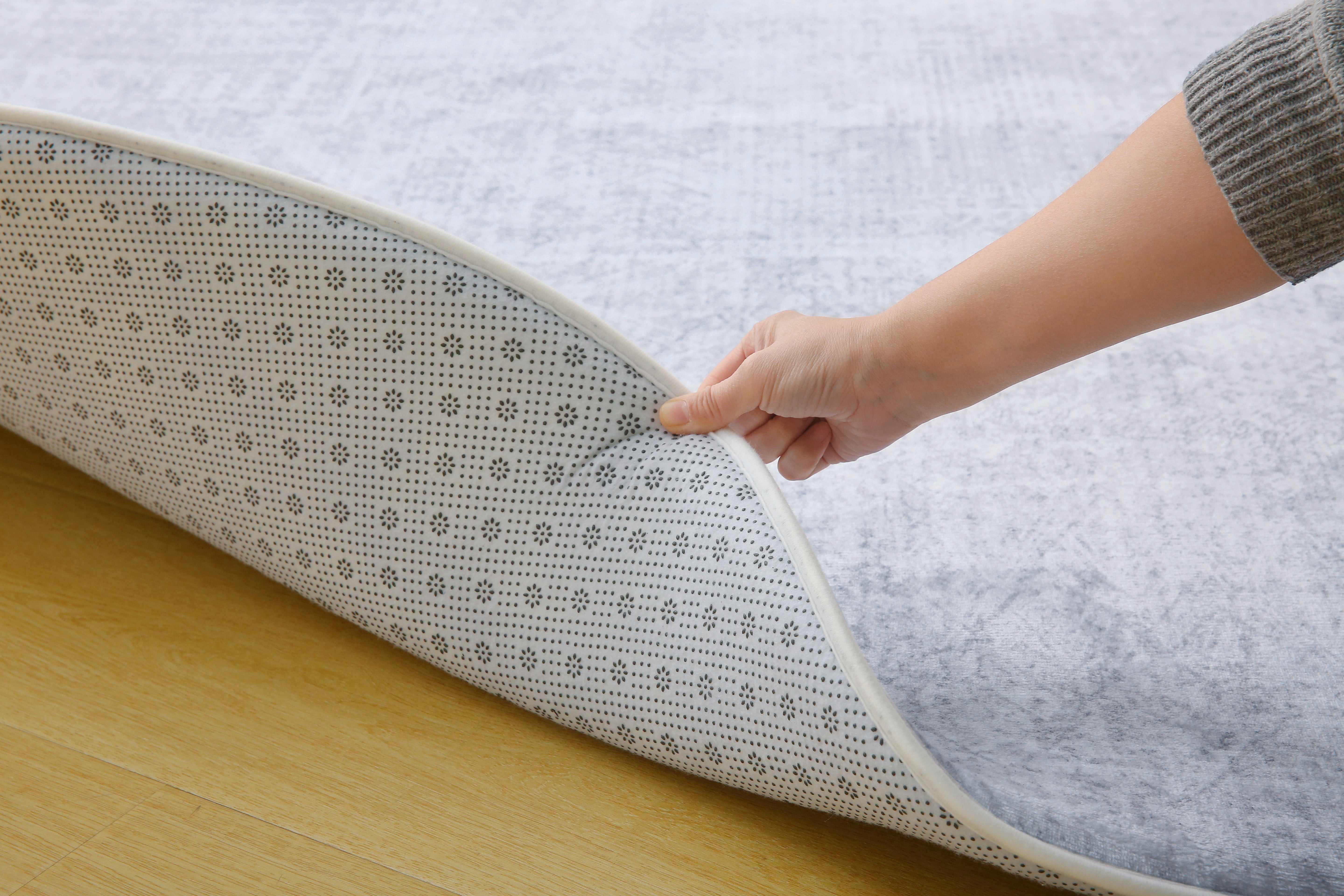 Plush Play Mat - Geo - Grey
