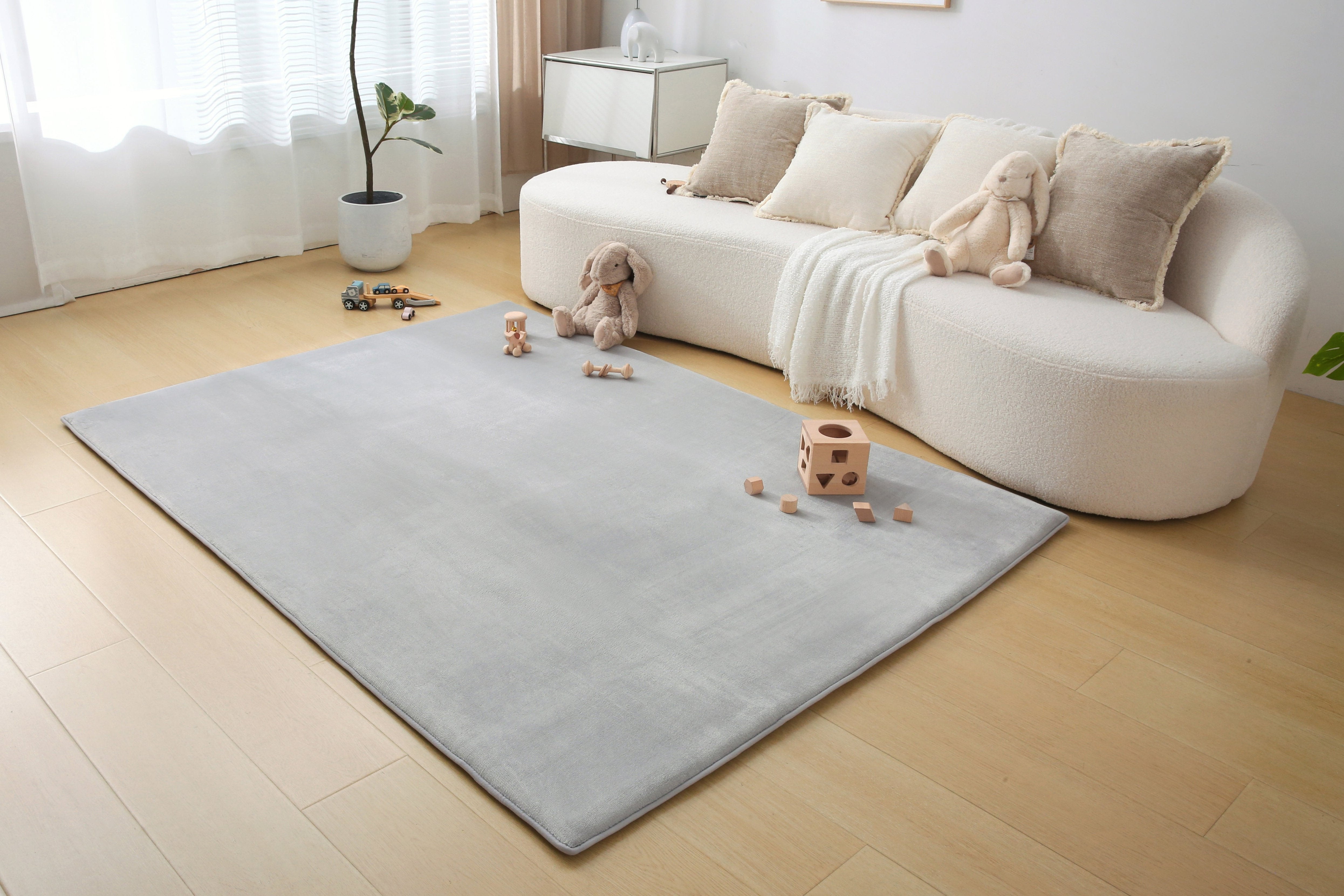 Plush Memory Play Mat – Grey