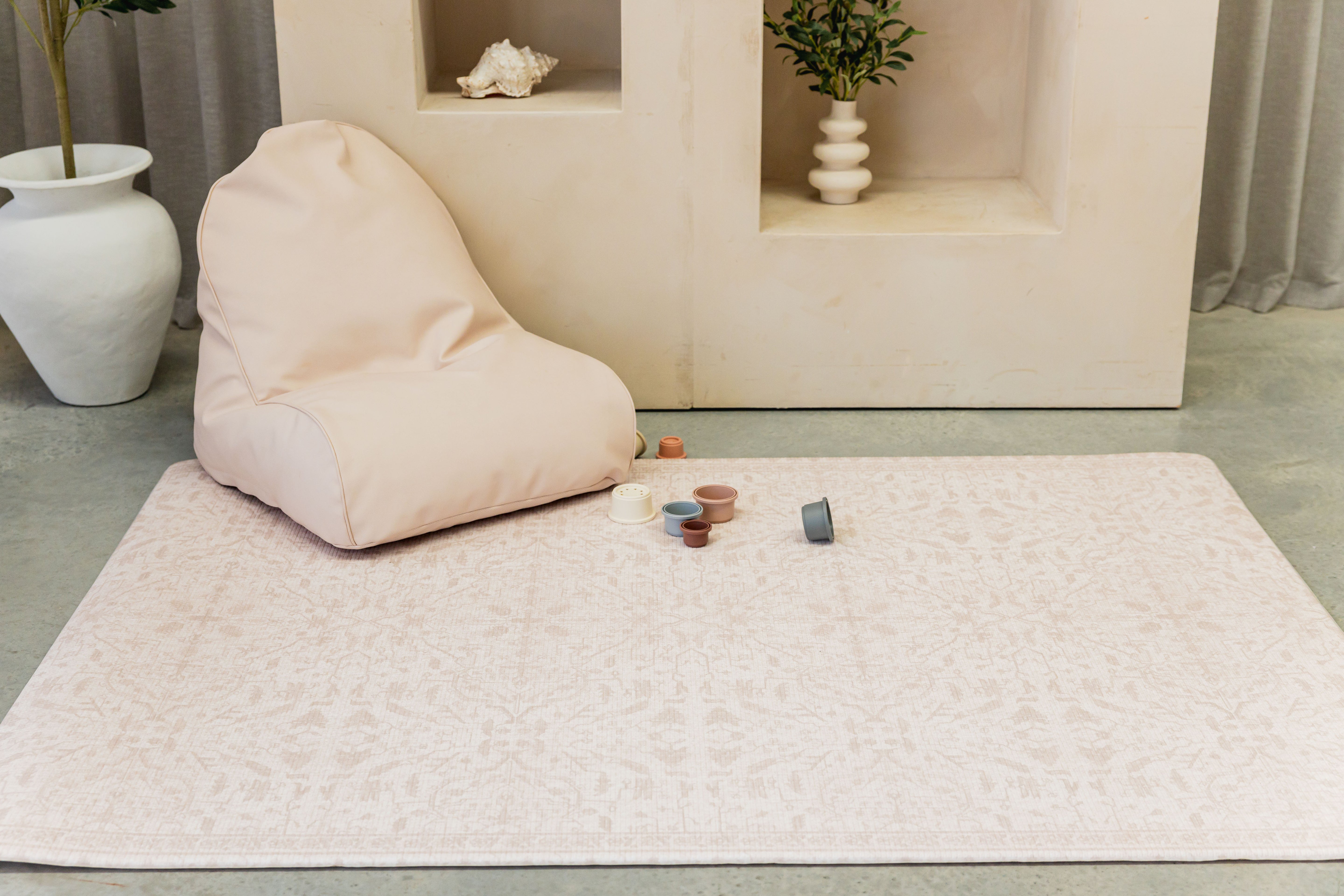 Luxe Mini Lounger - Latte