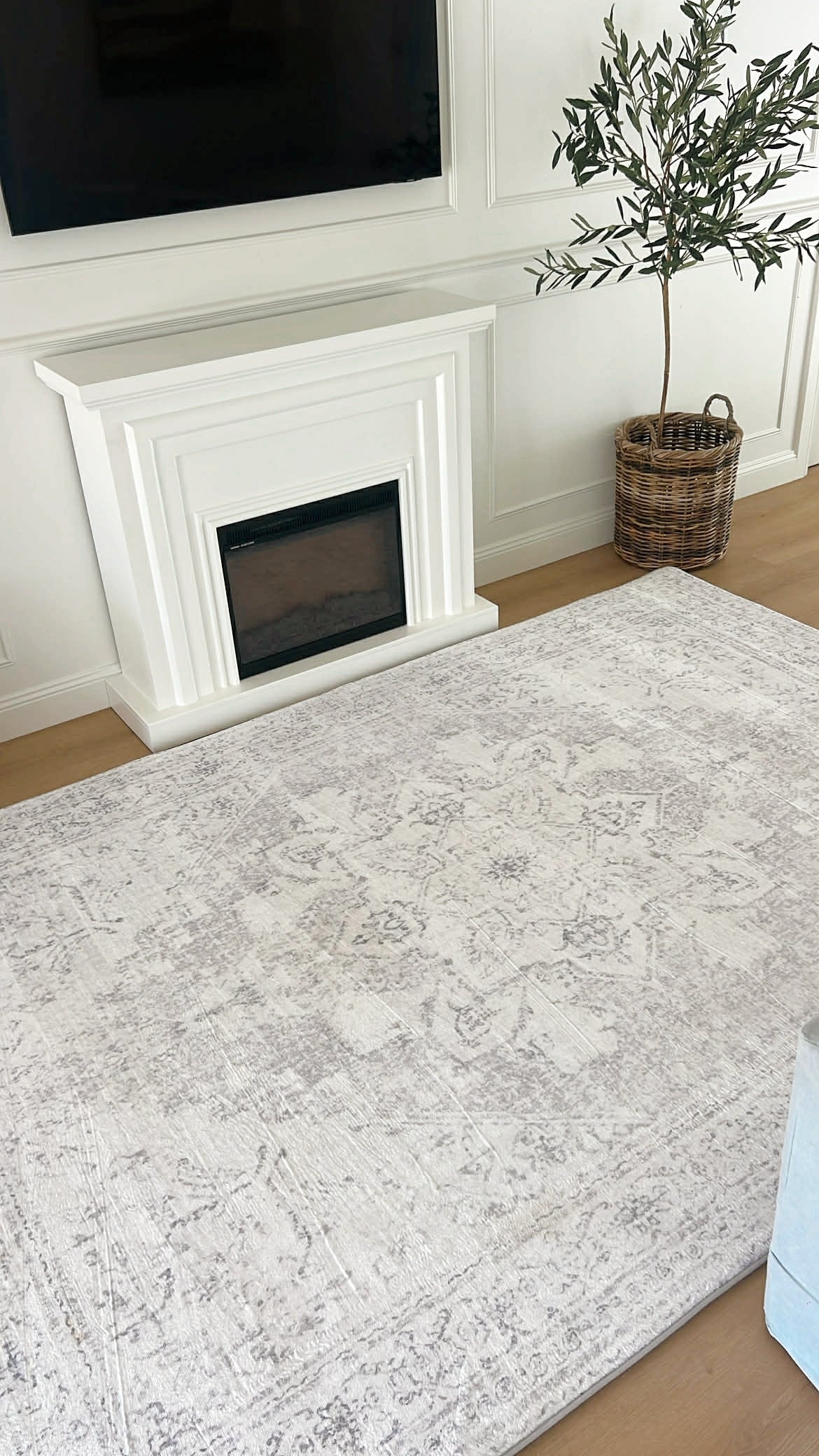 Plush Play Mat - Persian Vintage - Grey