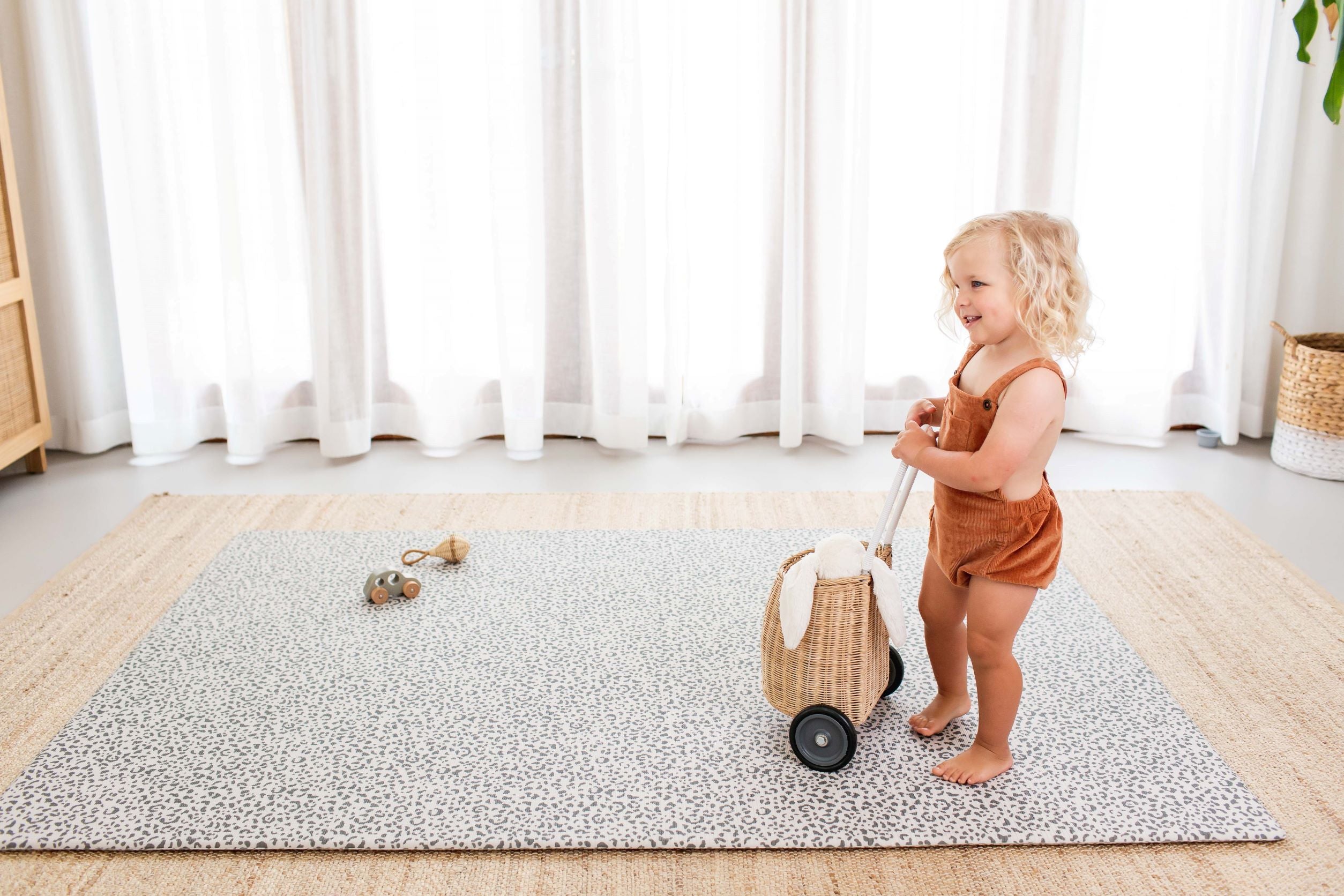 LARGE: Leopard / Neutral Scallops Play Mat