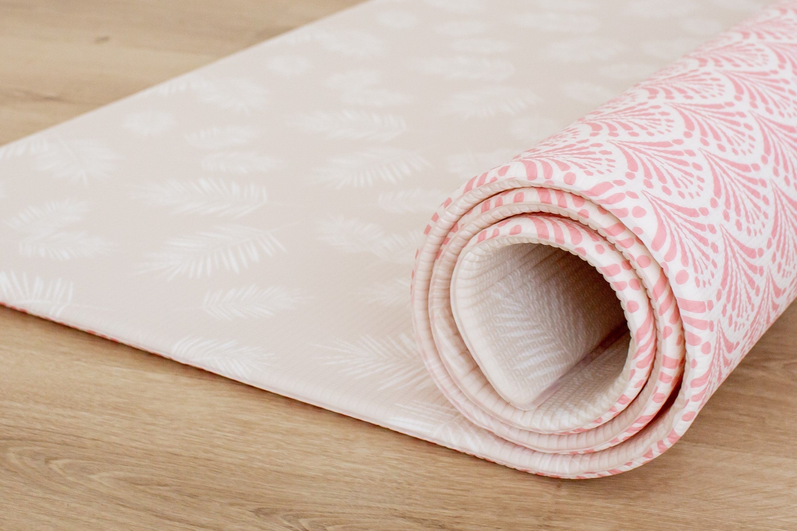 LARGE: Pink Scallops / Neutral Palm Leaf Play Mat