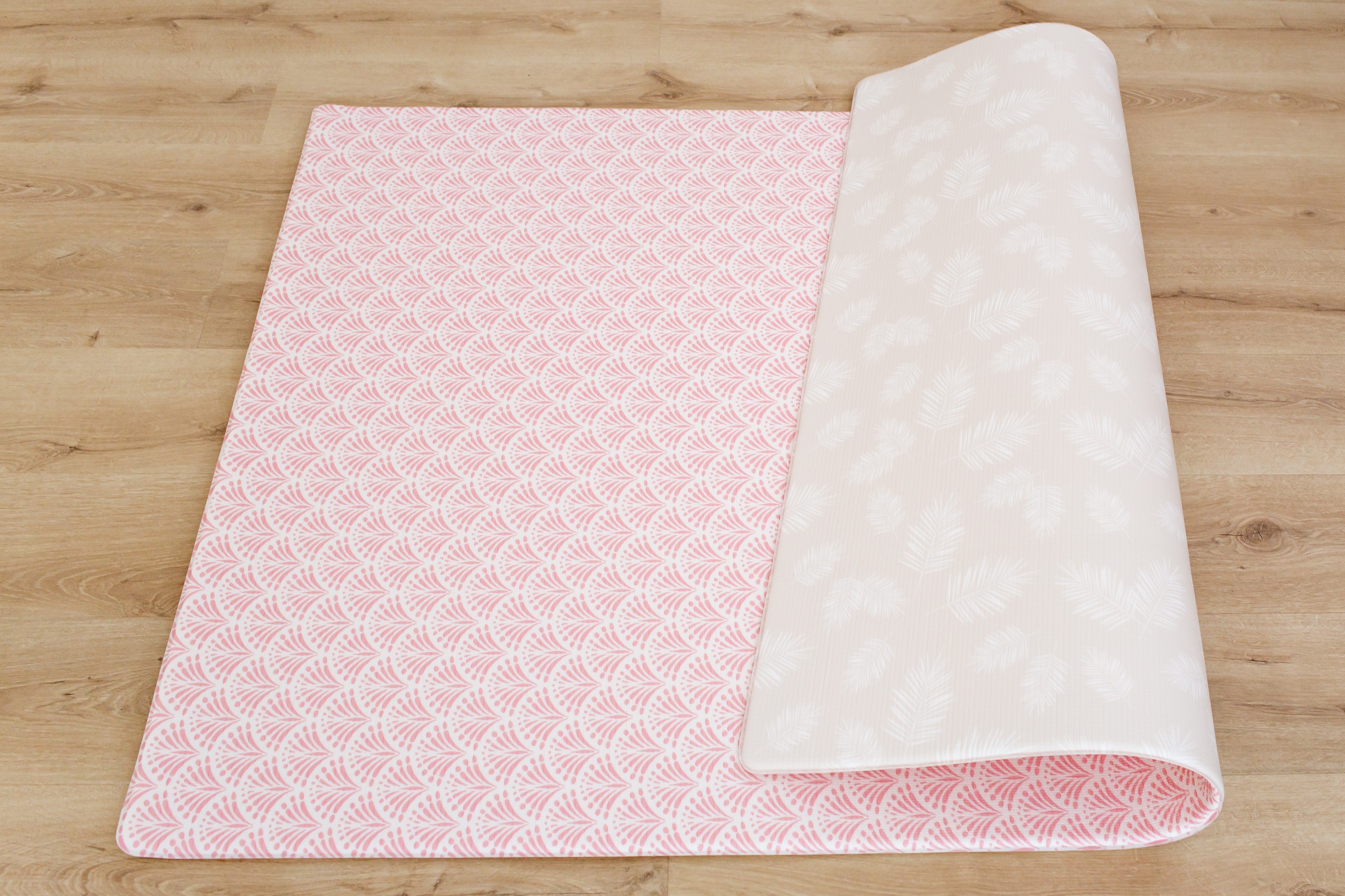 LARGE: Pink Scallops / Neutral Palm Leaf Play Mat